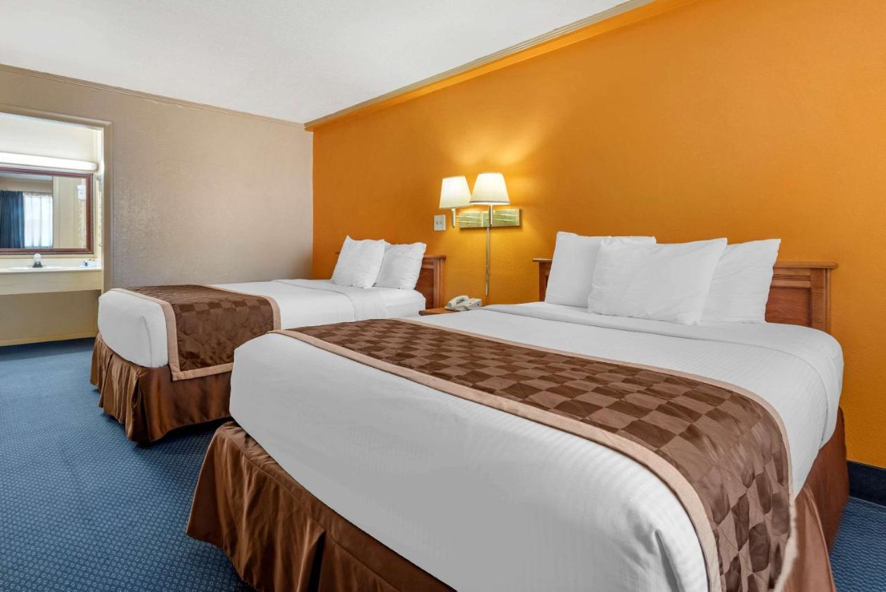 Asam Hotel Goodland Extérieur photo