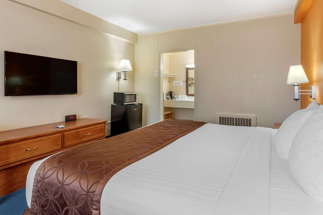 Asam Hotel Goodland Extérieur photo