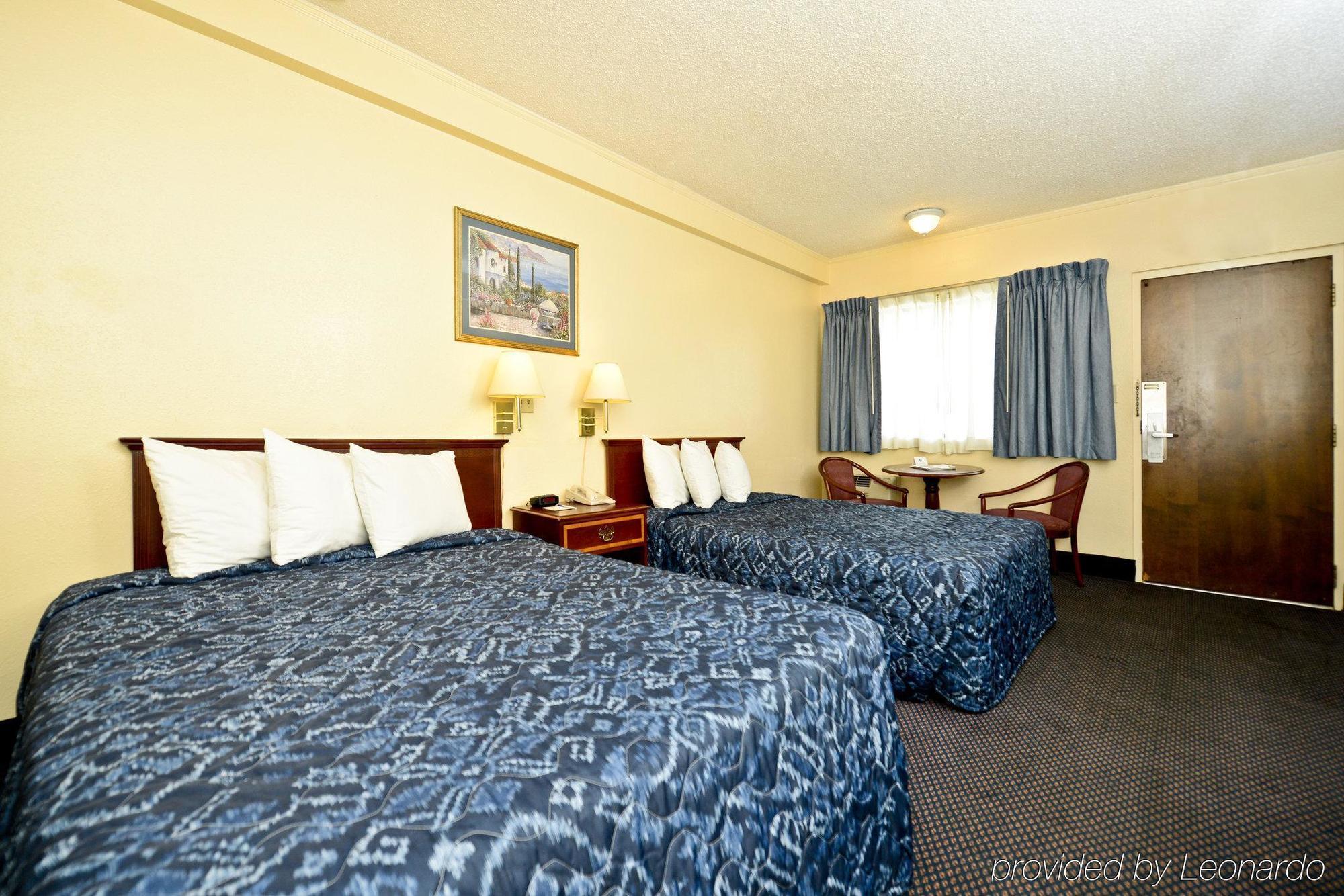 Asam Hotel Goodland Extérieur photo